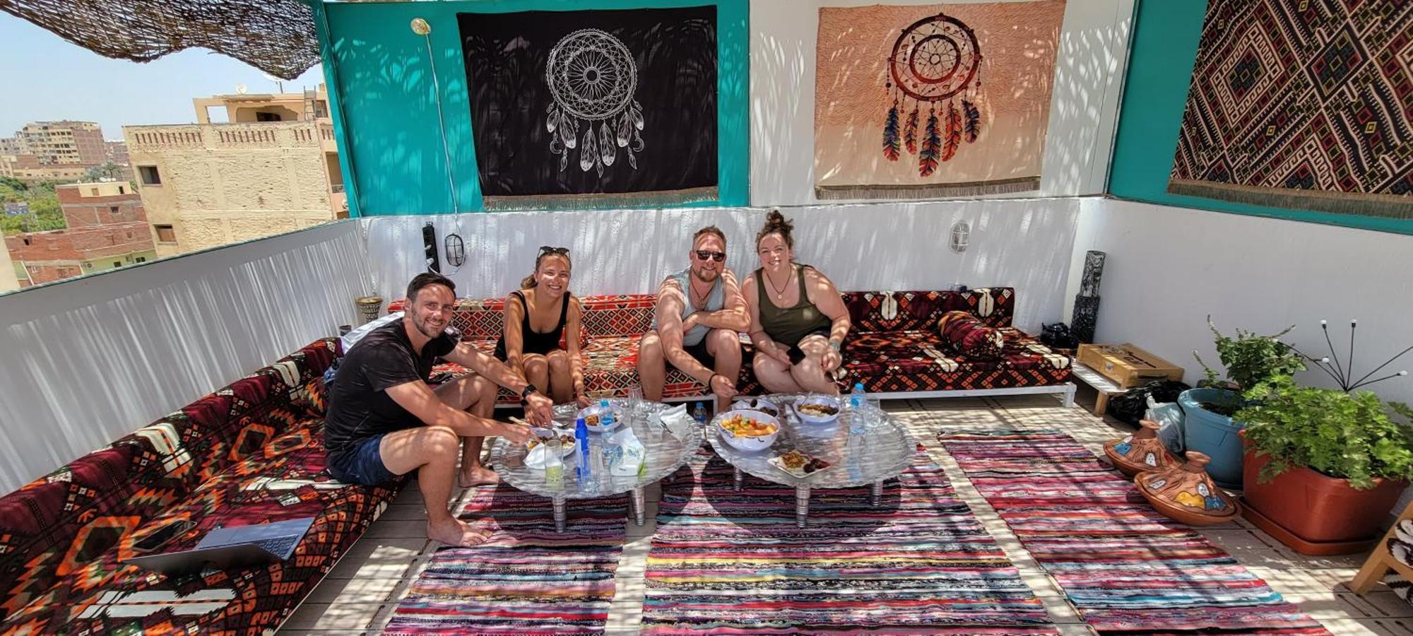 Pyramids Temple Guest House Kafret el-Gabal المظهر الخارجي الصورة