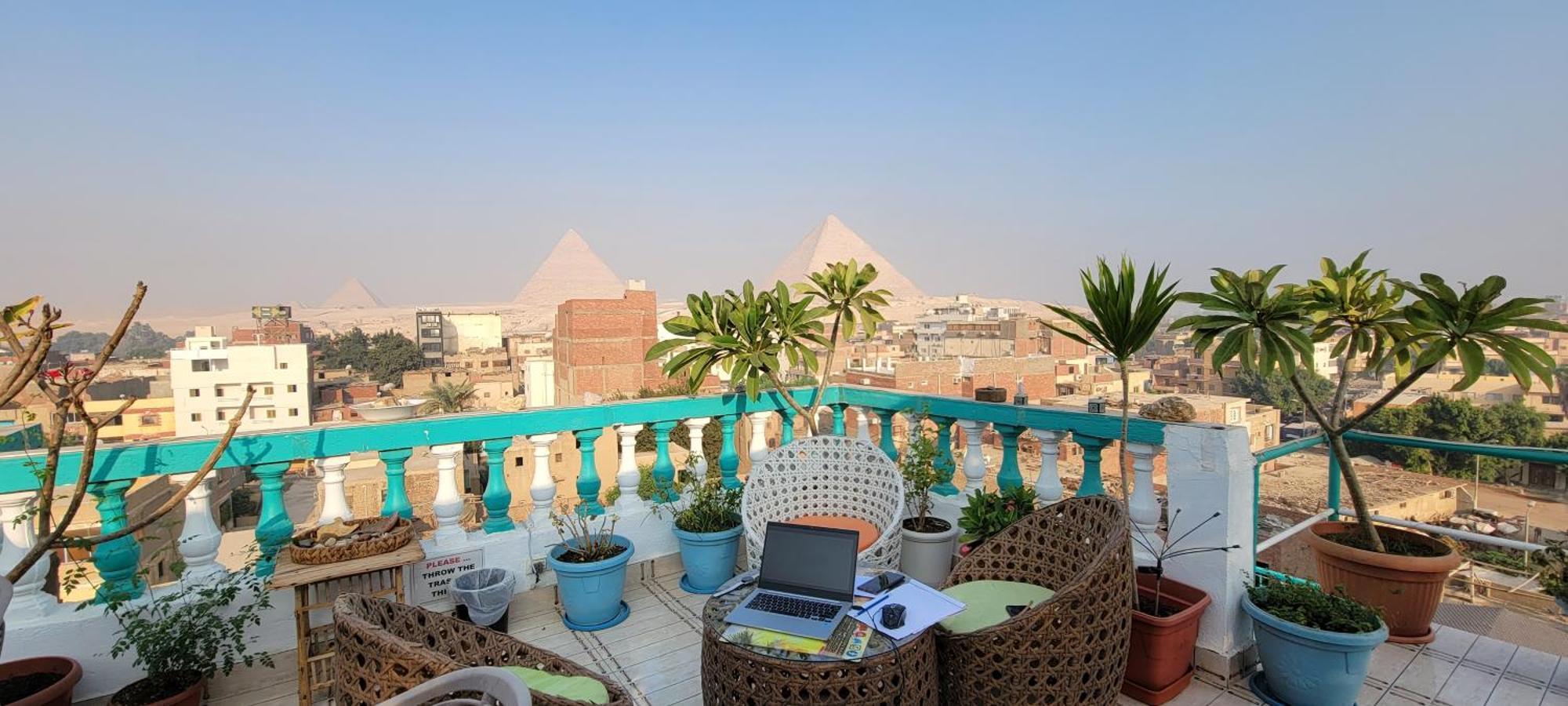 Pyramids Temple Guest House Kafret el-Gabal المظهر الخارجي الصورة